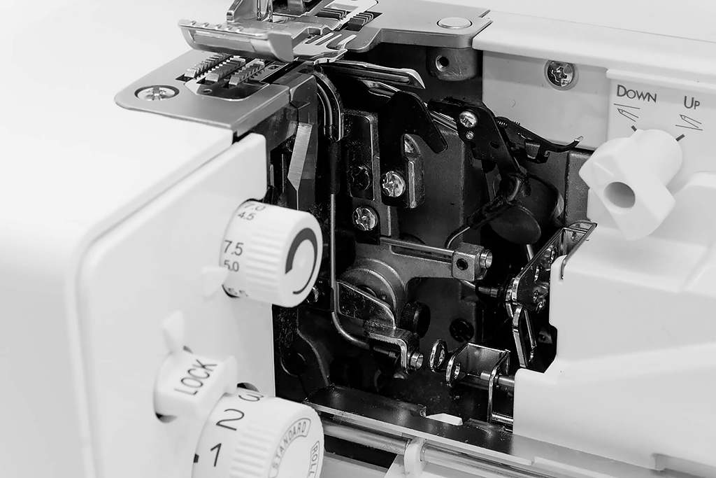 фото - Оверлок BABYLOCK BLETS8 Gloria